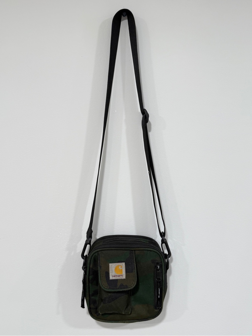 Carhartt Small Crossbody Bag in Dark Green Camouflage